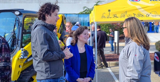10/15 | Wacker Neuson America Corporation (Menomonee Falls, WI)